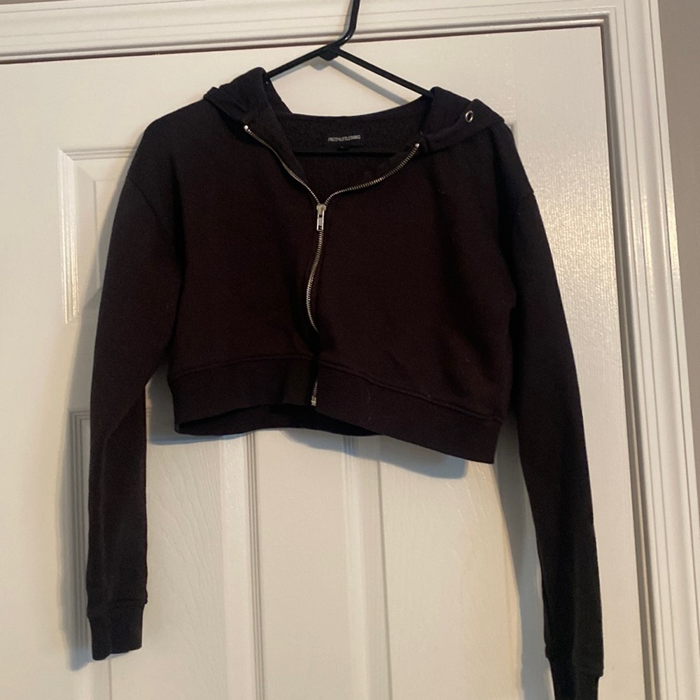 Cropped zip front hoody from Pretty Little Thing